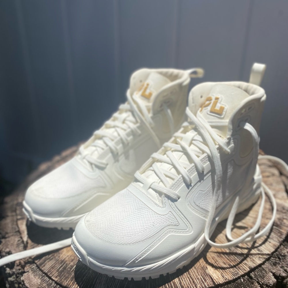 APL Techloom Defender w US 7.5